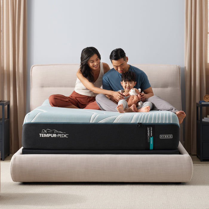 TEMPUR-LuxeAdapt® 13" Medium Hybrid Mattress