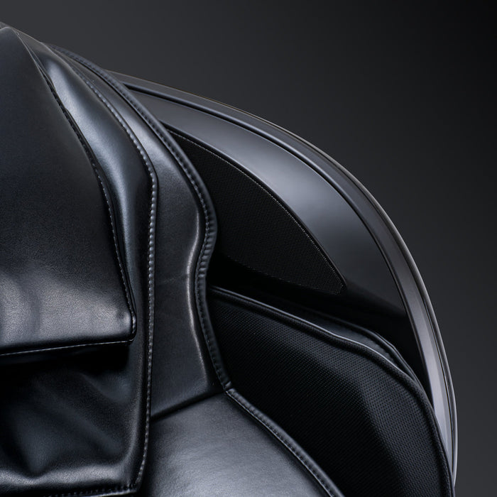 Qi™ XE Pro Massage Chair by Cozzia